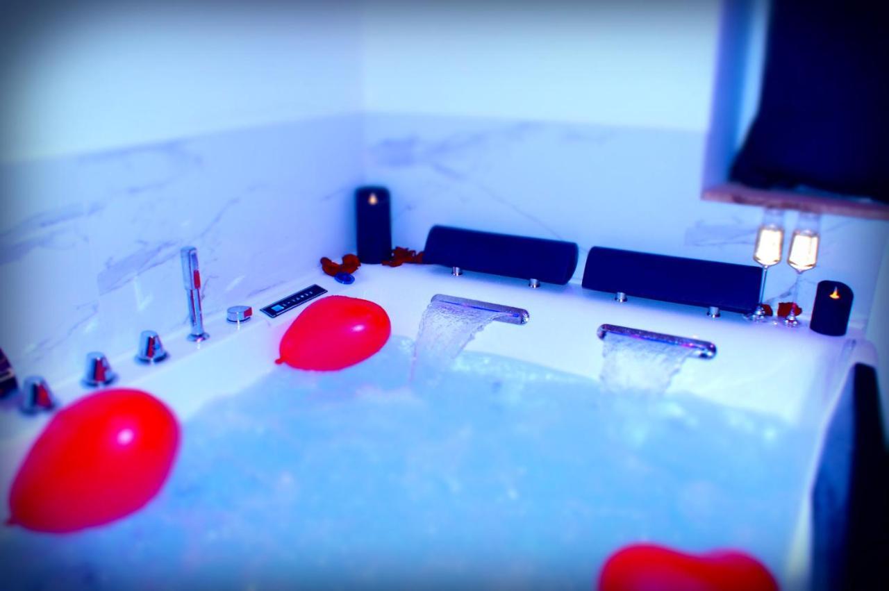 Le Venus - Appartement Spa Privatif Balneo Sauna Dijon Exteriér fotografie